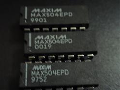 MAX504EPD
